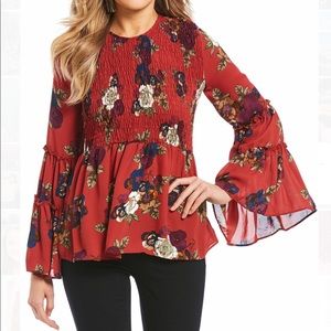 Mmcmmcmm red floral bell sleeve top
